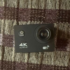 Source Unknown 4K Ultra HD Digital Camera - Black